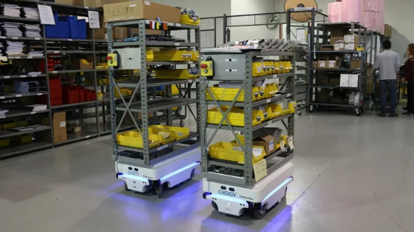¿Cómo funcionan los robots móviles autónomos?