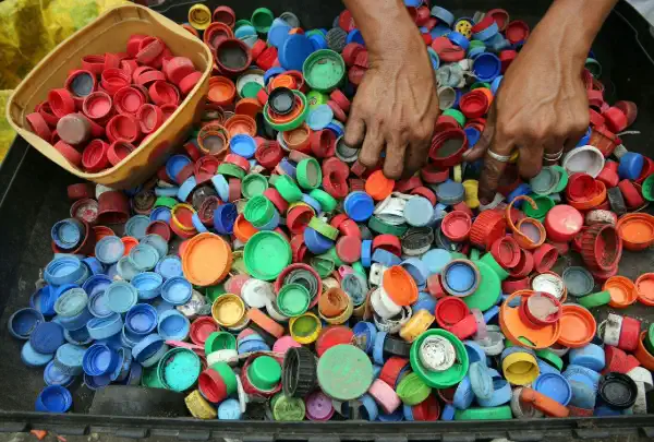 ¿Qué es el plástico reciclado?